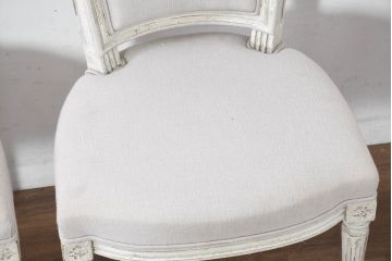フランスアンティーク　シャビーで上品な雰囲気が魅力的なペイントチェア4脚セット(ダイニングチェア、アームレスチェア、椅子、イス、バラ売り可能)(R-081908)