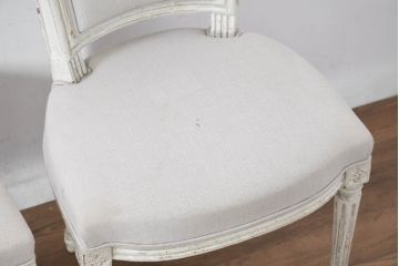 フランスアンティーク　シャビーで上品な雰囲気が魅力的なペイントチェア4脚セット(ダイニングチェア、アームレスチェア、椅子、イス、バラ売り可能)(R-081908)