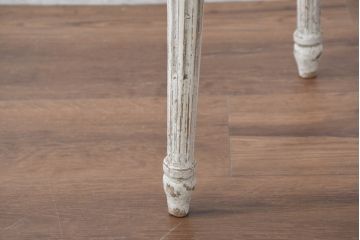 フランスアンティーク　シャビーで上品な雰囲気が魅力的なペイントチェア4脚セット(ダイニングチェア、アームレスチェア、椅子、イス、バラ売り可能)(R-081908)