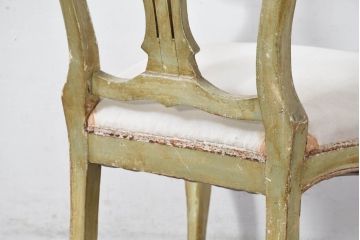 フランスアンティーク　シャビーで上品な雰囲気が魅力的なペイント猫脚アームチェア3脚セット(椅子、イス、サロンチェア、ダイニングチェア、バラ売り可能)(R-081909)