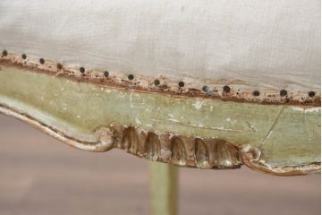 フランスアンティーク　シャビーで上品な雰囲気が魅力的なペイント猫脚アームチェア3脚セット(椅子、イス、サロンチェア、ダイニングチェア、バラ売り可能)(R-081909)