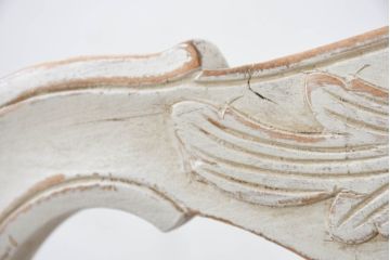 フランスアンティーク　シャビーで上品な雰囲気が魅力的な彫刻入りのアームチェア2脚セット(ダイニングチェア、サロンチェア、椅子、イス、バラ売り可能)(R-081911)