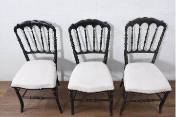 フランスアンティーク　背もたれの装飾が優美なナポレオンチェア3脚セット(ダイニングチェア、椅子、イス、バラ売り可能)(R-081912)