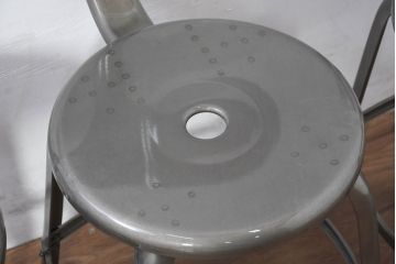 中古　美品　フランス　Nicolle Chair(ニコル・チェア)　Whale Tail(ホエールテイル)　インダストリアルデザインがおしゃれなオールスチールのメタルチェア6脚セット(板座チェア、ダイニングチェア、椅子、イス、バラ売り可能)(定価6脚で約35万円)(R-081913)