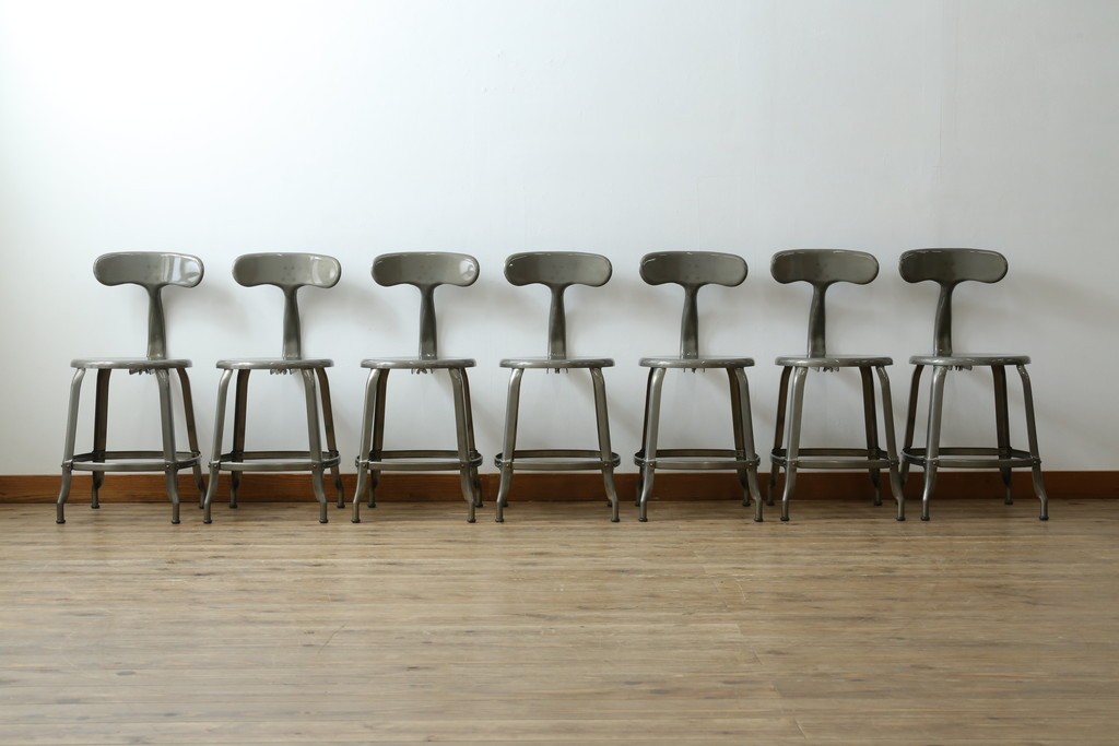 中古　美品　フランス　オールスチール製　Whale Tail(ホエールテイル・チェア)　工業用チェアの名作!　Nicolle Chair(ニコルチェア)7脚セット　定価(7脚合計)約41万円　(R-081914)