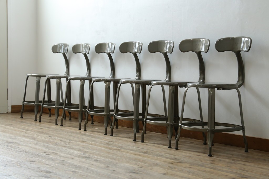 中古　美品　フランス　オールスチール製　Whale Tail(ホエールテイル・チェア)　工業用チェアの名作!　Nicolle Chair(ニコルチェア)7脚セット　定価(7脚合計)約41万円　(R-081914)