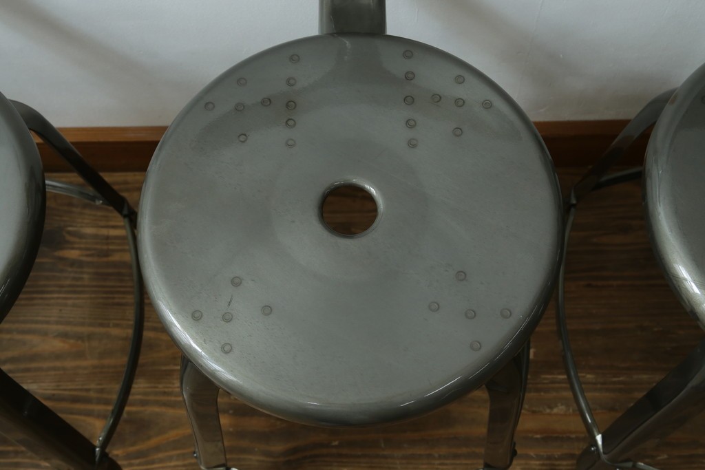 中古　美品　フランス　オールスチール製　Whale Tail(ホエールテイル・チェア)　工業用チェアの名作!　Nicolle Chair(ニコルチェア)7脚セット　定価(7脚合計)約41万円　(R-081914)