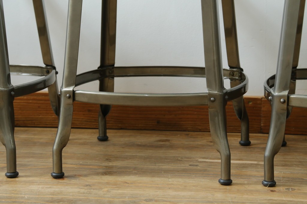 中古　美品　フランス　オールスチール製　Whale Tail(ホエールテイル・チェア)　工業用チェアの名作!　Nicolle Chair(ニコルチェア)7脚セット　定価(7脚合計)約41万円　(R-081914)