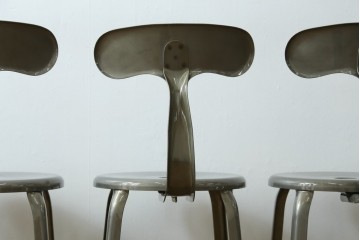 中古　美品　フランス　オールスチール製　Whale Tail(ホエールテイル・チェア)　工業用チェアの名作!　Nicolle Chair(ニコルチェア)7脚セット　定価(7脚合計)約41万円　(R-081914)