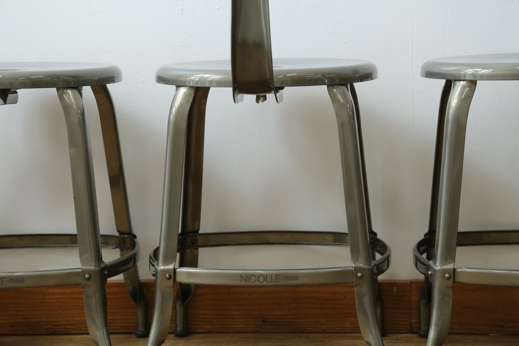 中古　美品　フランス　オールスチール製　Whale Tail(ホエールテイル・チェア)　工業用チェアの名作!　Nicolle Chair(ニコルチェア)7脚セット　定価(7脚合計)約41万円　(R-081914)