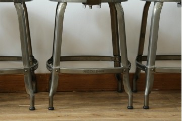中古　美品　フランス　オールスチール製　Whale Tail(ホエールテイル・チェア)　工業用チェアの名作!　Nicolle Chair(ニコルチェア)7脚セット　定価(7脚合計)約41万円　(R-081914)