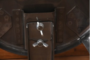 中古　フランス　オールスチール製　Whale Tail(ホエールテイル・チェア)　工業用チェアの名作!　Nicolle Chair(ニコルチェア)5脚セット　定価(5脚合計)約29万円　(R-081915)