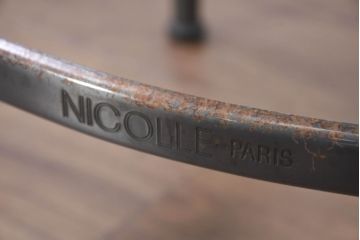 中古　フランス　Nicolle Chair(ニコル・チェア)　インダストリアルデザインがおしゃれなオールスチールのメタルスツール(板座チェア、丸椅子、丸イス)(定価約4万円)(R-081916)