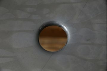 中古　フランス　Nicolle Chair(ニコル・チェア)　インダストリアルデザインがおしゃれなオールスチールのメタルスツール(板座チェア、丸椅子、丸イス)(定価約4万円)(R-081916)