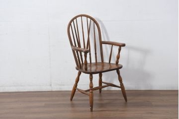 和製ビンテージ　美品　柏木工(KASHIWA)　楢(ナラ)材　挽き物加工が施された背もたれと脚が魅力的なアームチェア4脚セット(ダイニングチェア、板座チェア、イス、椅子、ヴィンテージ、バラ売り可能)(R-081918)