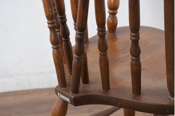 和製ビンテージ　美品　柏木工(KASHIWA)　楢(ナラ)材　挽き物加工が施された背もたれと脚が魅力的なアームチェア4脚セット(ダイニングチェア、板座チェア、イス、椅子、ヴィンテージ、バラ売り可能)(R-081918)