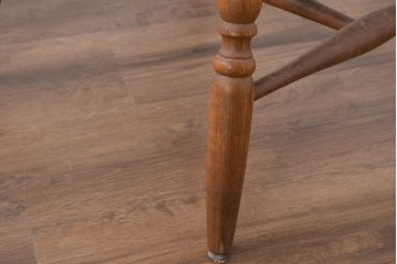 和製ビンテージ　美品　柏木工(KASHIWA)　楢(ナラ)材　挽き物加工が施された背もたれと脚が魅力的なアームチェア4脚セット(ダイニングチェア、板座チェア、イス、椅子、ヴィンテージ、バラ売り可能)(R-081918)