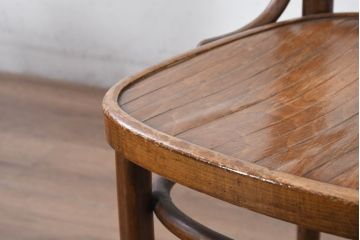 ヨーロッパアンティーク　曲げ木の美しいラインが魅力的なベントウッドチェア2脚セット(ダイニングチェア、板座チェア、イス、椅子、バラ売り可能)(R-081919)