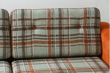 中古　美品　ACME Furniture(アクメ ファニチャー)　JETTY(ジェッティ)　色味や柄のバランスがおしゃれな3Pソファ　定価約40万円　(R-081928)