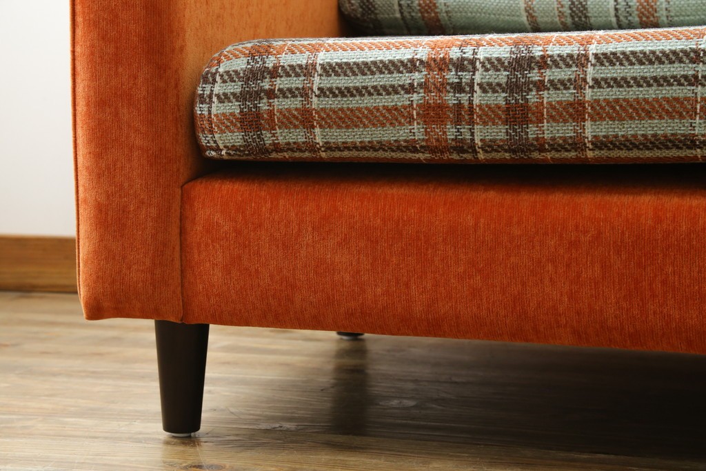 中古　美品　ACME Furniture(アクメ ファニチャー)　JETTY(ジェッティ)　色味や柄のバランスがおしゃれな3Pソファ　定価約40万円　(R-081928)