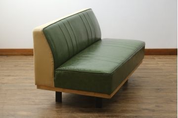 中古　美品　UP TOWN FURNITURE(アップタウン・ファニチャー)　PULLEY(プーリー)　合皮　レトロな色使いがおしゃれな2人掛けソファベンチ(二人掛け、2Pソファ)(R-081931)
