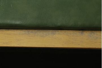 中古　美品　UP TOWN FURNITURE(アップタウン・ファニチャー)　PULLEY(プーリー)　合皮　レトロな色使いがおしゃれな2人掛けソファベンチ(二人掛け、2Pソファ)(R-081931)
