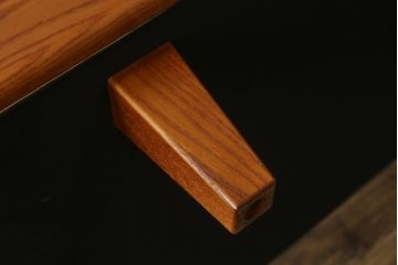中古　美品　ACME Furniture(アクメ ファニチャー)　 WINDAN SOFA(ウィンダンソファ)　ファブリックに包まれた木のフレームが珍しい2.5人掛けソファ(2P、2.5P、3P、2人掛け、2.5人掛け、3人掛け)(定価約23万円)(R-081932)