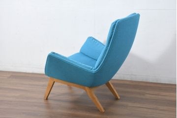 中古　美品　デンマーク　IDC大塚家具取り扱い　THECA(テカ)　MORO(モロ)　鮮やかな色合いが空間のアクセントになるイージーチェア(アームチェア、1P、一人掛け、1人掛け、イス、椅子、北欧)(定価約15万円)(R-081934)
