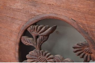 アンティーク建具　竹と菊の図柄が素敵な彫刻欄間1枚(明かり取り、明り取り)(R-081955)