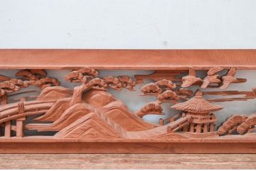 アンティーク建具　特大!! 幅263cm　松の木と風情ある風景の図柄が上質な和の空間を演出する彫刻欄間1枚(明かり取り、明り取り、らんま)(R-081960)