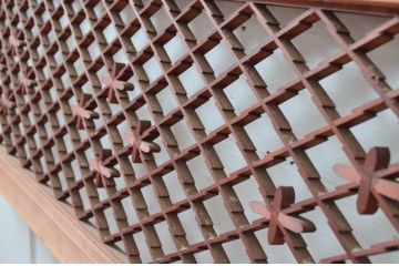 アンティーク建具　かわいらしい組子のデザインが魅力的な欄間2枚セット(らんま、明かり取り、明り取り)(R-081963)