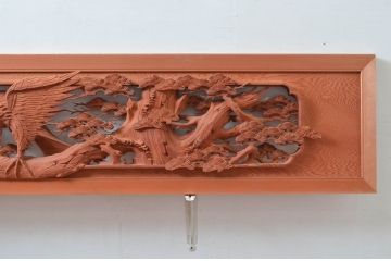 アンティーク建具　松と鷹(タカ)の図柄が見事な厚みのある両面彫刻欄間2枚セット(らんま、明かり取り、明り取り)(R-081965)