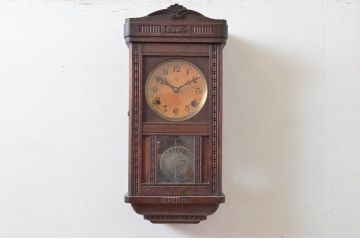 アンティーク時計　精工舎(SEIKOSHA、セイコー)　TRADE(S)MARK　クォーツ式　彫刻の意匠が素敵な掛け時計(柱時計、古時計)(R-081980)