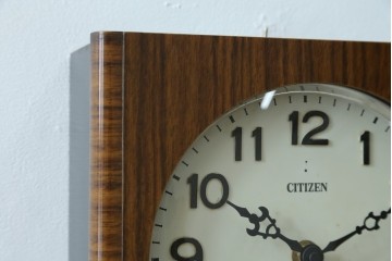 和製ビンテージ　CITIZEN(シチズン)　30DAY　昭和レトロな雰囲気漂う掛け時計　(R-081981)