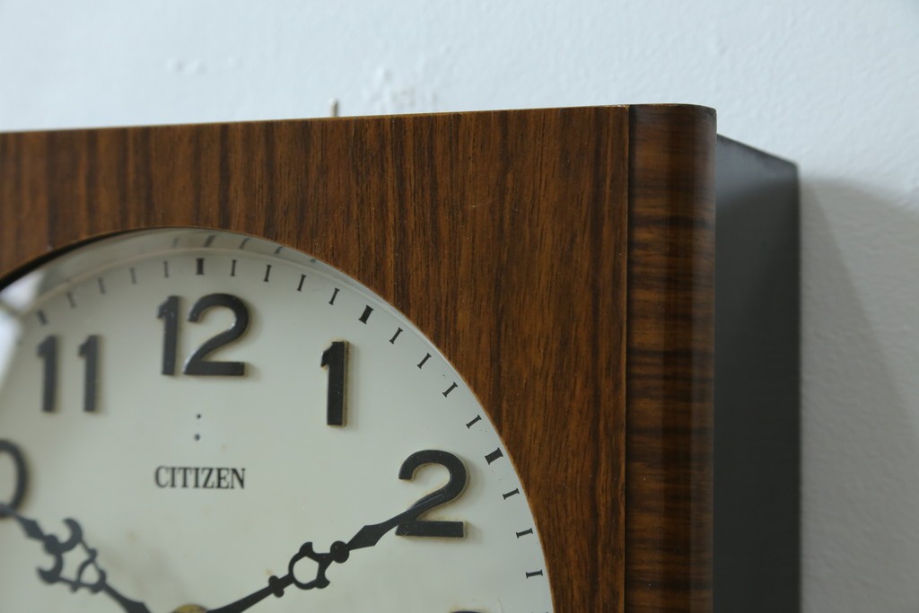 和製ビンテージ　CITIZEN(シチズン)　30DAY　昭和レトロな雰囲気漂う掛け時計　(R-081981)