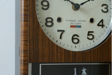 和製ビンテージ　CITIZEN(シチズン)　30DAY　昭和レトロな雰囲気漂う掛け時計　(R-081981)