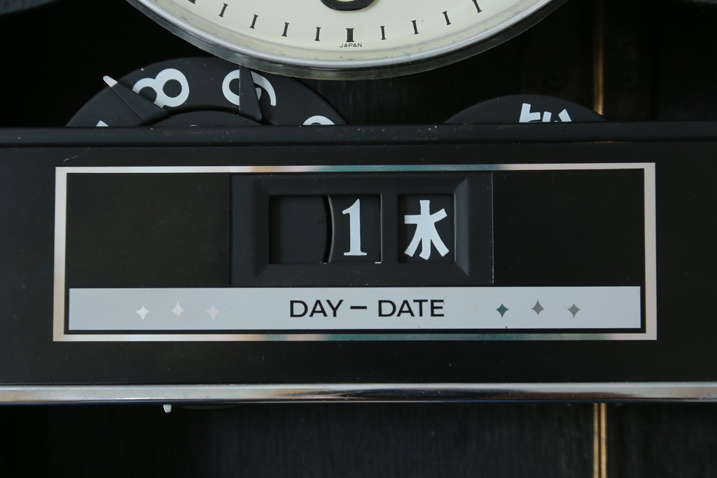 和製ビンテージ　CITIZEN(シチズン)　30DAY　昭和レトロな雰囲気漂う掛け時計　(R-081981)