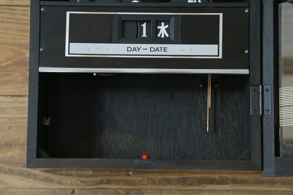 和製ビンテージ　CITIZEN(シチズン)　30DAY　昭和レトロな雰囲気漂う掛け時計　(R-081981)