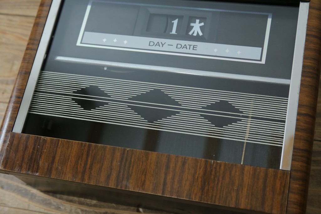 和製ビンテージ　CITIZEN(シチズン)　30DAY　昭和レトロな雰囲気漂う掛け時計　(R-081981)