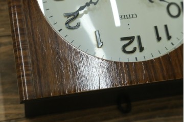 和製ビンテージ　CITIZEN(シチズン)　30DAY　昭和レトロな雰囲気漂う掛け時計　(R-081981)