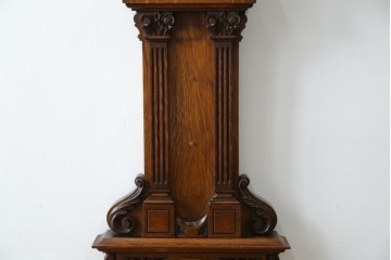 フランスアンティーク　クラシカルな彫刻入りアネロイド気圧計　(R-081985)