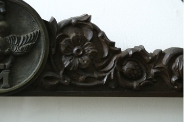 和製アンティーク　森永エンゼルストア　木彫り　昭和レトロな空間演出におすすめの彫刻看板　(R-081993)