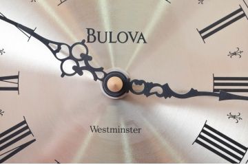 中古　BULOVA(ブローバ)　Bulova Tatianna Wall Chimes Clock(タチアナチャイムウォールクロック)　C3381　色味の美しいグランドファーザークロック(柱時計、掛け時計、古時計、振り子時計)(R-081994)