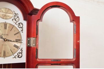 中古　BULOVA(ブローバ)　Bulova Tatianna Wall Chimes Clock(タチアナチャイムウォールクロック)　C3381　色味の美しいグランドファーザークロック(柱時計、掛け時計、古時計、振り子時計)(R-081994)