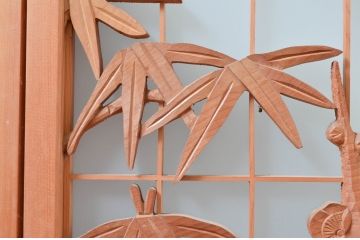 ビンテージ建具　片面ガラス　上質な和の空間を演出してくれる彫刻と組子の書院戸4枚セット(ガラス戸、引き戸、ヴィンテージ)(R-081997)