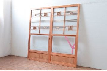 ビンテージ建具　和風レトロな雰囲気漂うガラス戸2枚セット(引き戸、ヴィンテージ)(R-082000)
