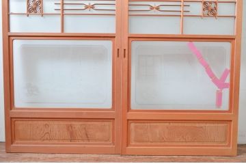 ビンテージ建具　和風レトロな雰囲気漂うガラス戸2枚セット(引き戸、ヴィンテージ)(R-082000)