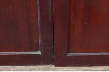 アンティーク建具　極上品!!　美品!!　総欅(ケヤキ)材　一枚板　上質な和の空間を演出する組子入り漆塗りの帯戸4枚セット(引き戸、板戸)(R-082004)