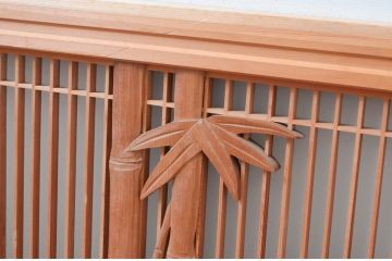 ビンテージ建具　片面ガラス　竹に雀の彫刻入り筬欄間1枚(格子欄間、おさらんま、オサランマ、明り取り、明かり取り、ヴィンテージ)(R-082006)
