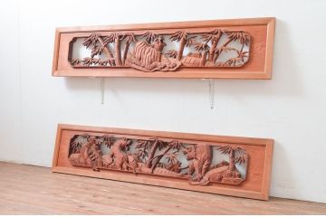 アンティーク建具　希少デザイン　竹に虎の図の両面彫刻欄間2枚セット(明かり取り、明り取り、ランマ)(R-082008)
